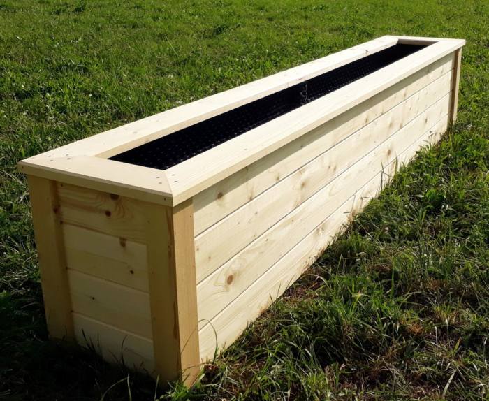 Visoka greda z lesenim dnom - smreka 250 × 50 × 52 cm 115
